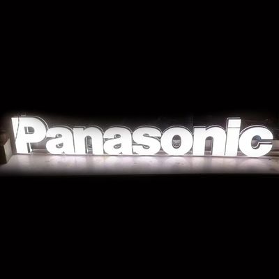 照明されたアクリル文字とLEDアートで25Cの3D照明サイン