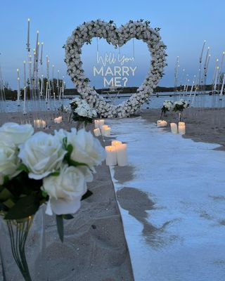 結婚式 飾り付け の ため の ニュオン 標識