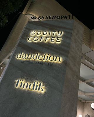 カスタム・ビジネス・ビルディングとインドア・アウトドア広告のための汎用3DLEDシグネージ