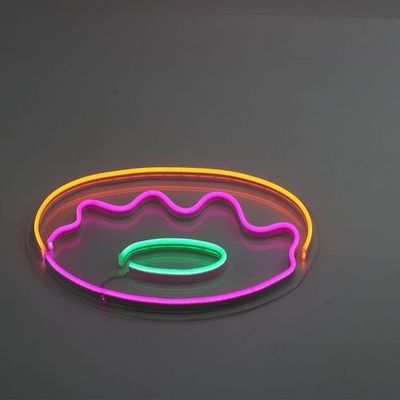 パーソナライズドネオンライト ドーナツの出荷とパーティ 12v 入力電圧 28 C