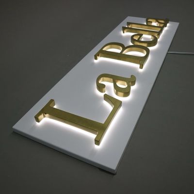 3Dステンレス鋼の文字 標識 ロゴ ゴールドの標識 バックライトの標識 病院用