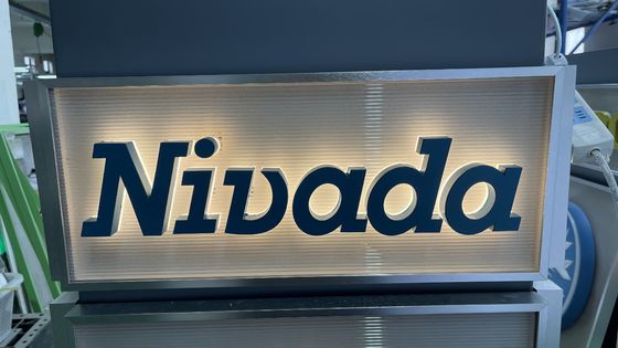 2700K 柔らかい暖かい白い色 温度 アクリルバックライトサイン