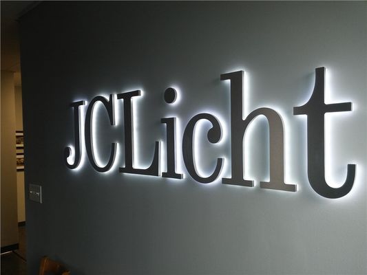 ホテルのドア 部屋のサイン バックライト ライト スタインレスの鋼番号 パーソナライズデザイン